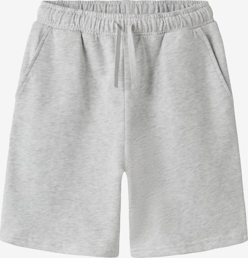 LMTD Loosefit Housut 'NLNNIZU' värissä harmaa: etupuoli