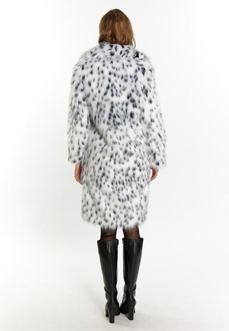 faina Winter Coat in White