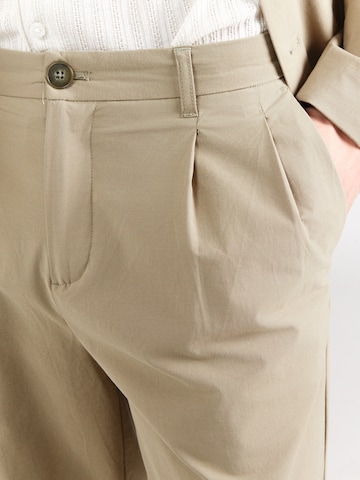 Lindbergh Regularen Obleka 'Superflex' | zelena barva