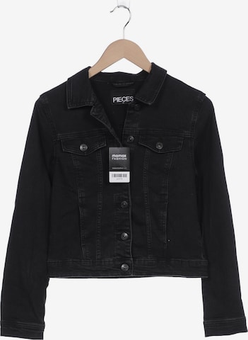 PIECES Jacket & Coat in XS in Black: front