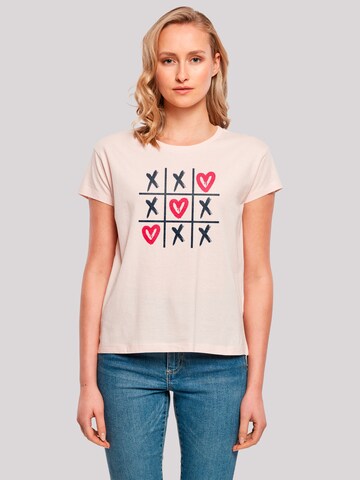 F4NT4STIC T-Shirt 'Valentinstag Herz Tic Tac Toe' in Pink: Vorderseite