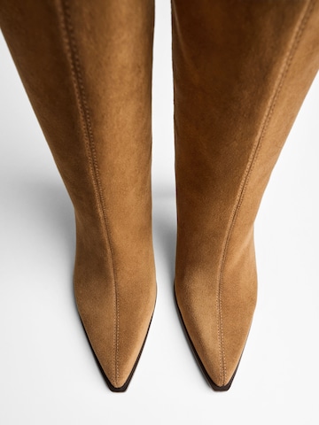 Stivale di Bershka in marrone