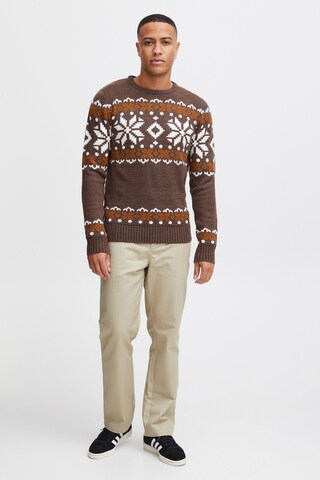 !Solid Sweater 'Norwig' in Brown