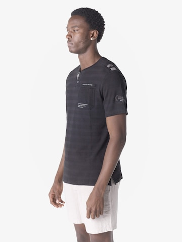 Maglietta di KOROSHI in nero