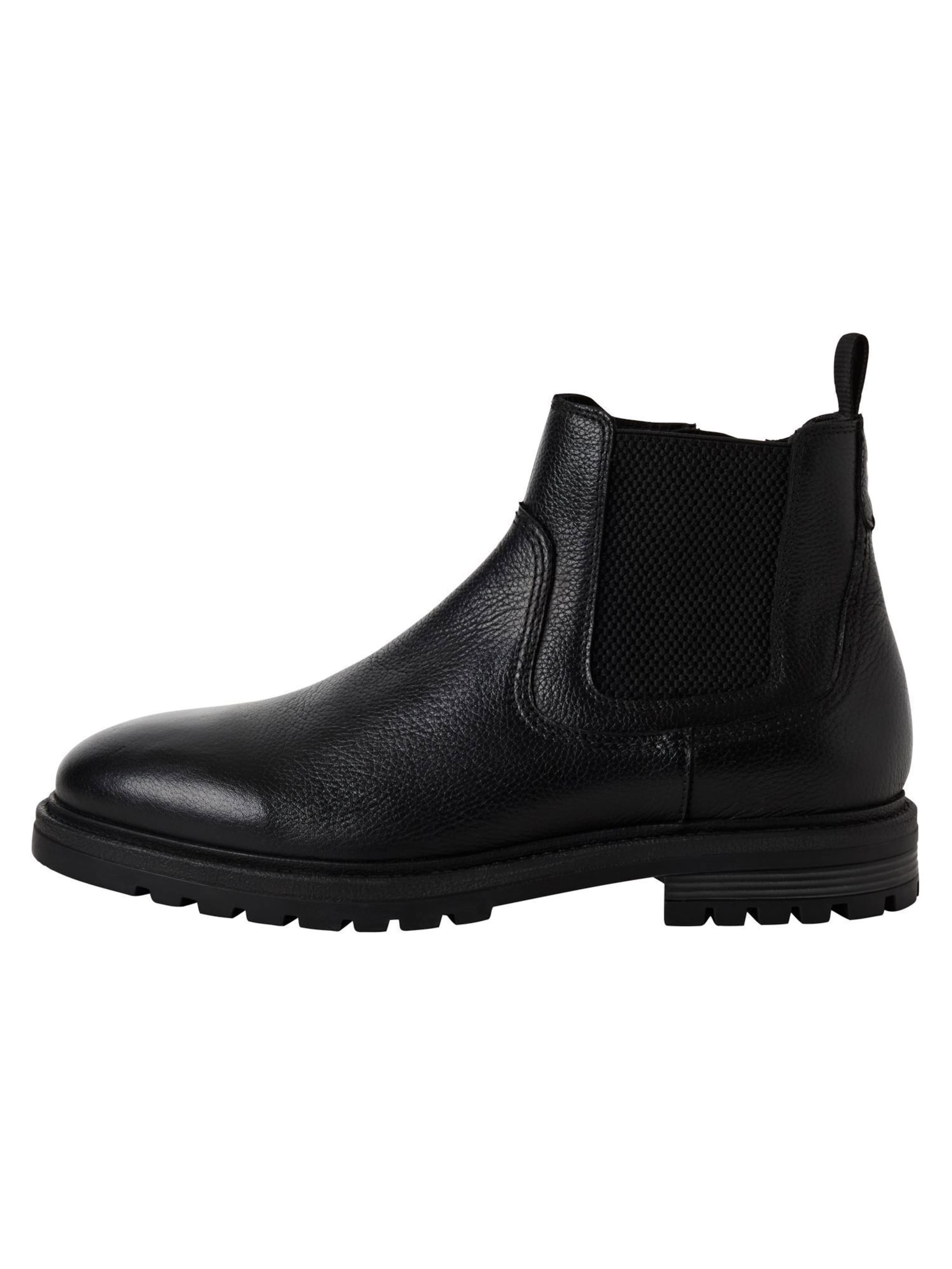 Tamaris Chelsea boots in Black