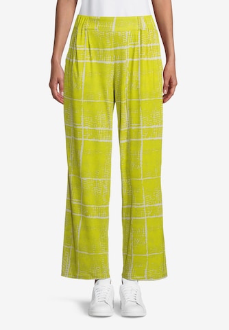 Betty Barclay Loose fit Pants in Green: front