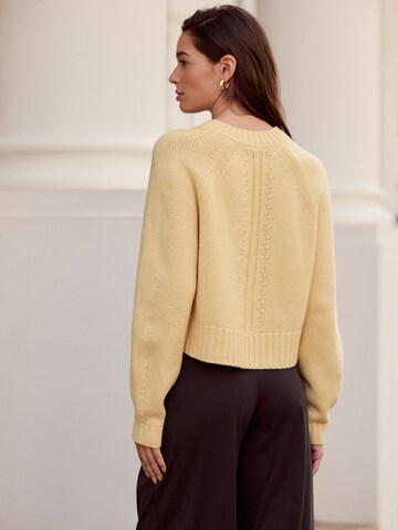 Next Свитер в Желтый