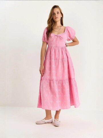 Bianco Lucci Summer dress in Pink