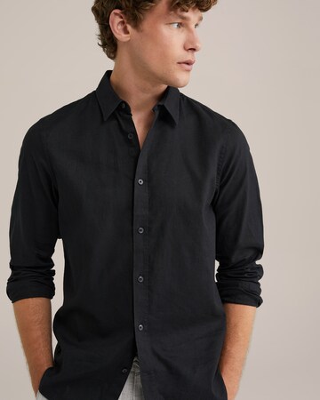 WE Fashion Slim Fit Skjorte i sort