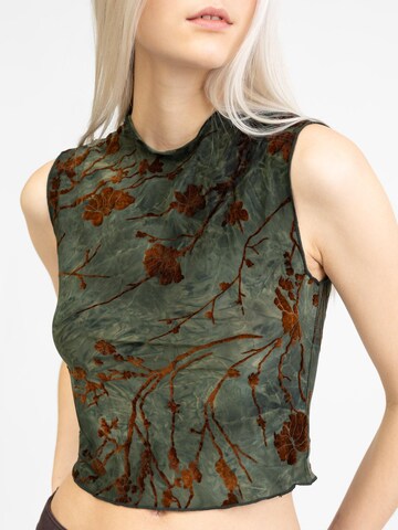 BROKE + SCHÖN Top in Green