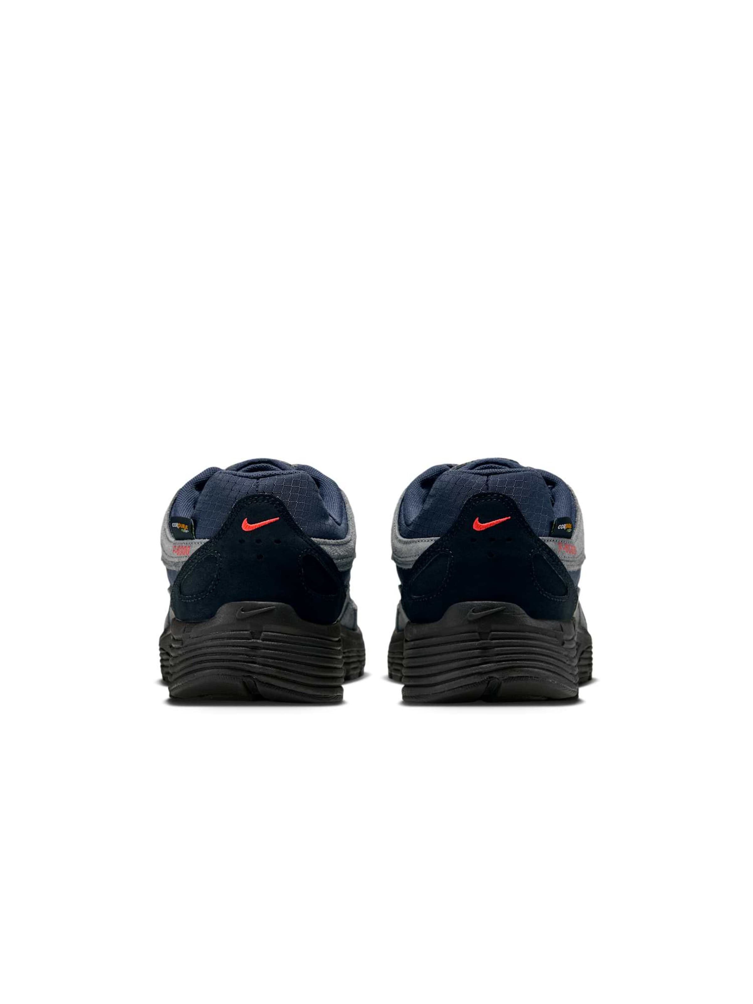 NIKE - Zapatillas deportivas bajas 'P-6000 CORDURA®' en azul