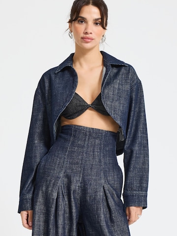 Gilet 'Cropped Denim Jacket' IT'S BASIC en bleu : devant