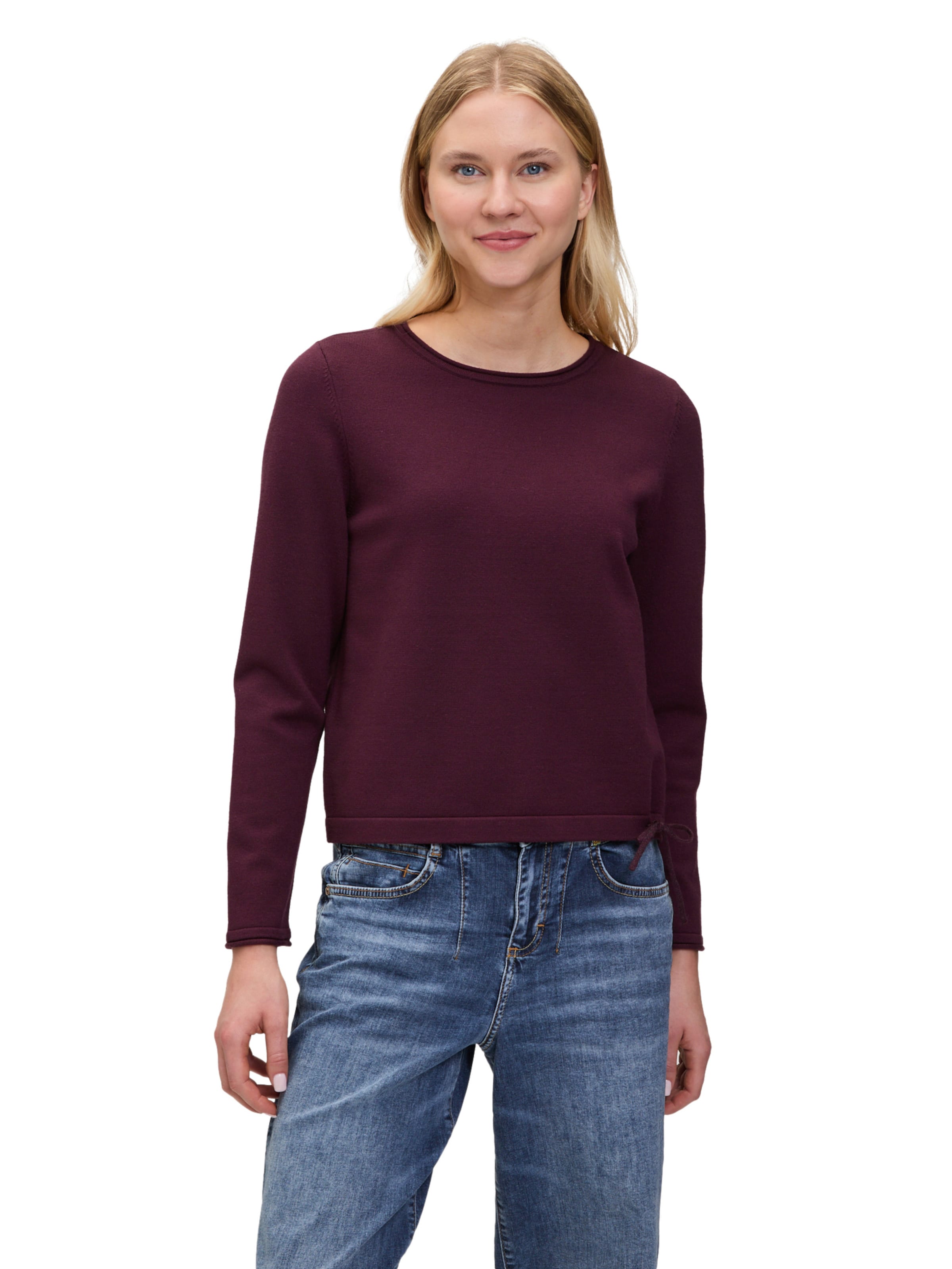 Cartoon Sweater in Purple: front