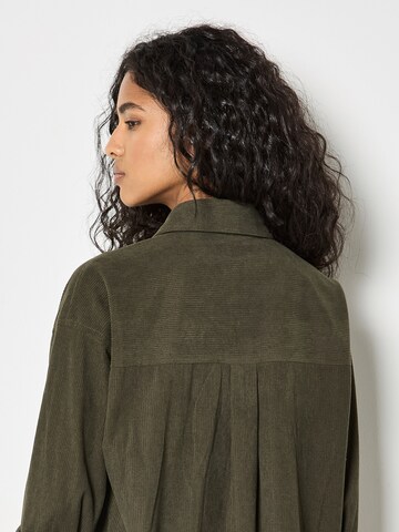 Chemisier ' ' Apricot en vert