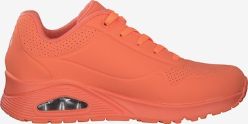 Baskets basses SKECHERS en orange