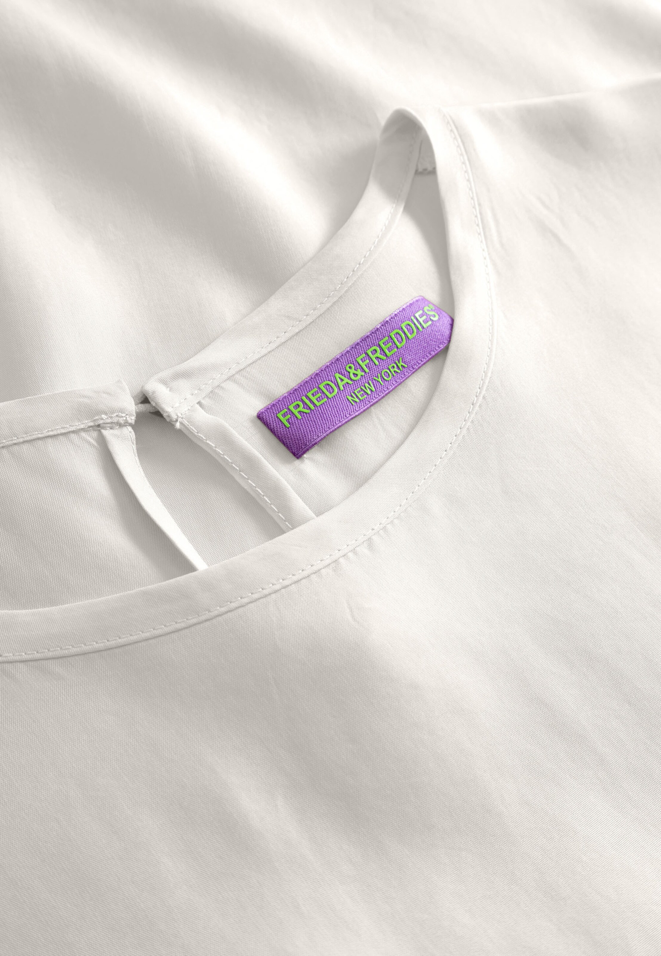 Frieda & Freddies NY Blouse in Beige