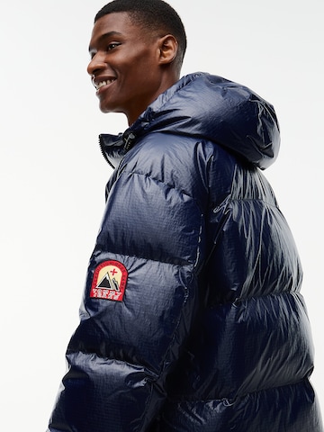Tommy Jeans - Casaco de inverno 'Alaska' em azul