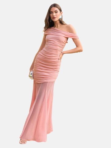 Robe Lipsy en rose : devant