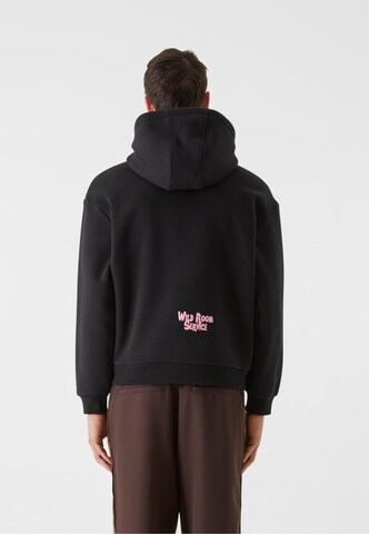 Lost Youth Sweatshirt 'Wild Room Service' in Schwarz