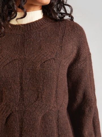 PIECES Sweater 'PCJENNA' in Brown