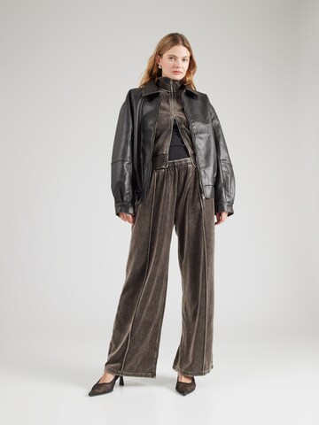 WEEKDAY Wide leg Παντελόνι σε μαύρο