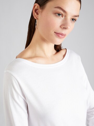 UNITED COLORS OF BENETTON - Camiseta en blanco