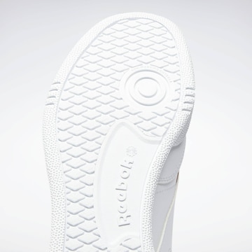 Sneaker bassa 'Club C 85' di Reebok in bianco