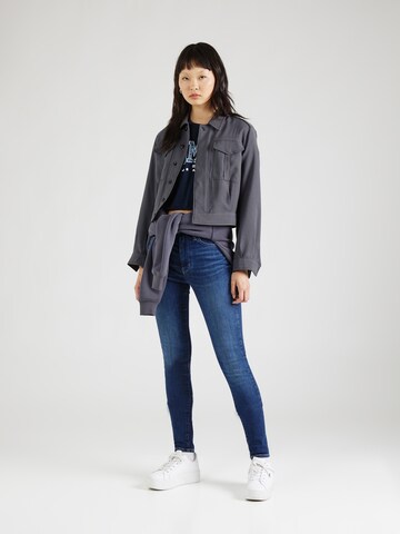 Tommy Jeans Skinny Jeans 'Sylvia' in Blue