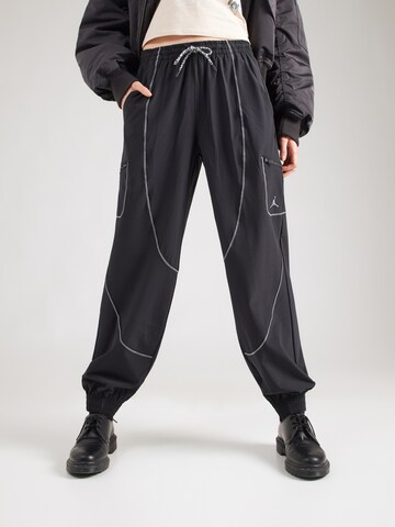 Jordan Loosefit Hose in Schwarz: Vorderseite