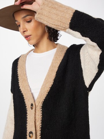 Cartoon Knit Cardigan in Beige