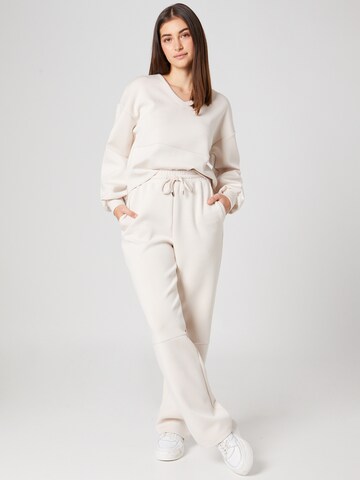 Guido Maria Kretschmer Women Pullover 'Sana' in Weiß
