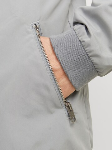 JACK & JONES Between-season jacket 'JJERush' in Grey