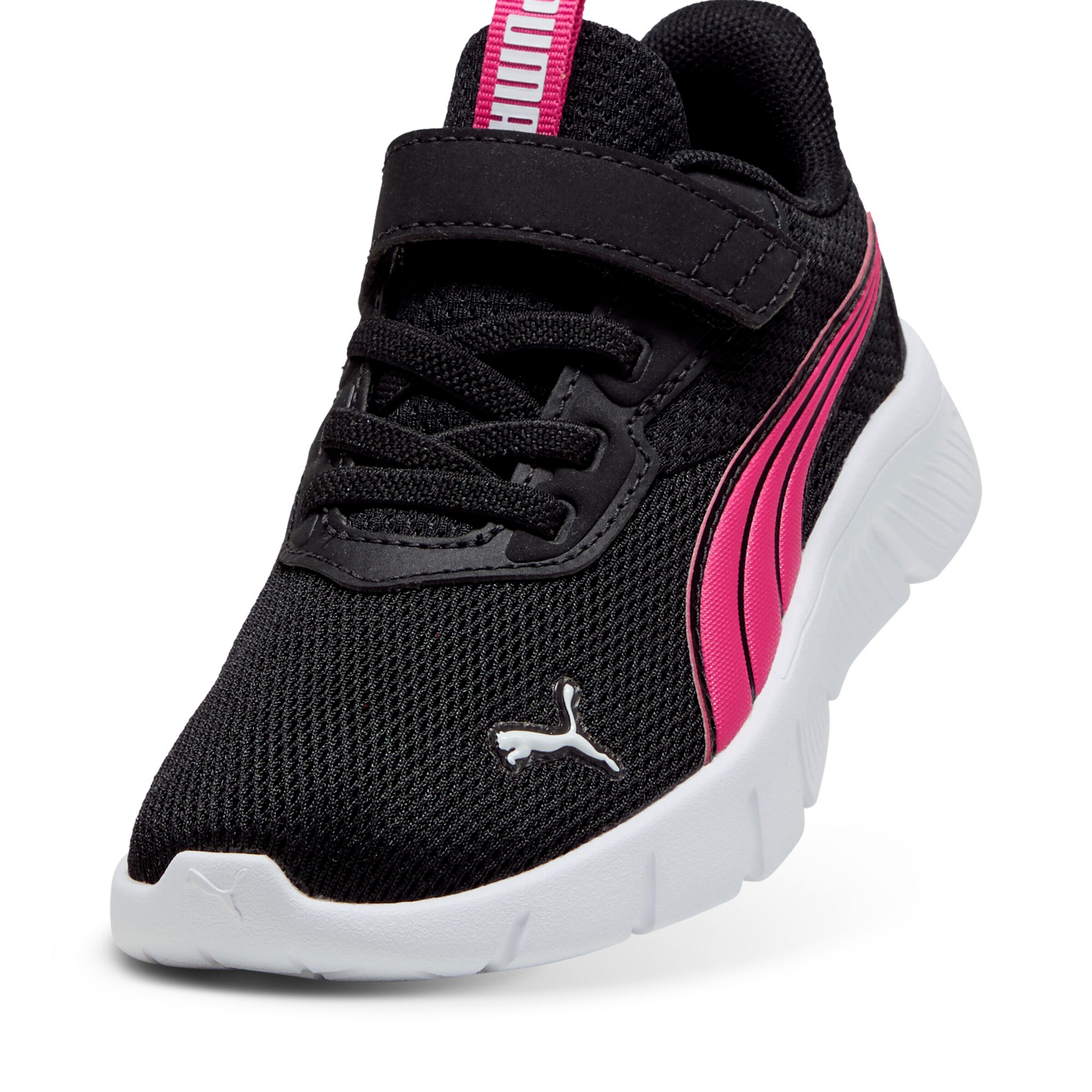 PUMA Sneakers in Black