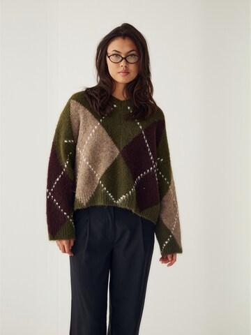 Pull-over ' Lai ' Noella en vert : devant