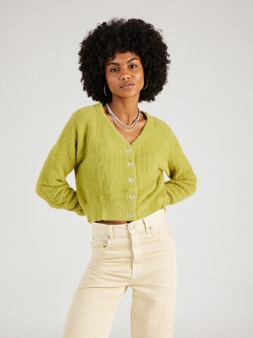 LEVI'S ® Gebreid vest 'Billie Jean Cardigan' in Groen: voorkant