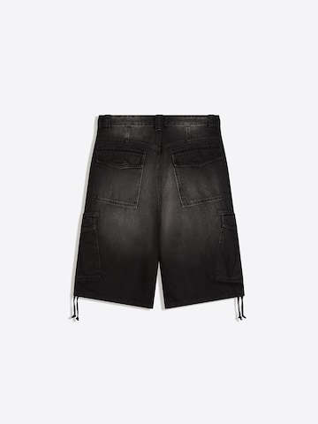 Bershka Baggy Cargo jeans in Black