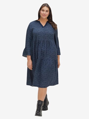 SHEEGO Kleid in Blau