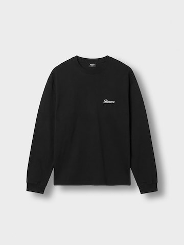 Burocs Shirt in Black: front