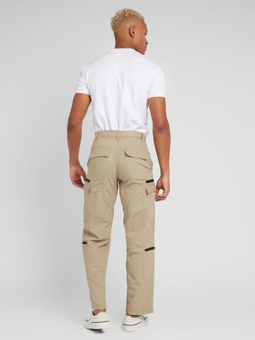 WEEKDAY Regular Cargobroek in Beige