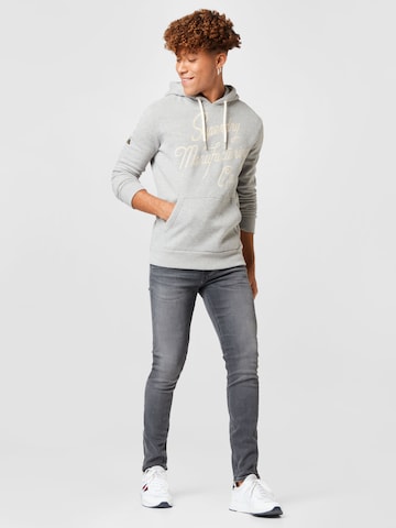 Superdry Sweatshirt in Grau