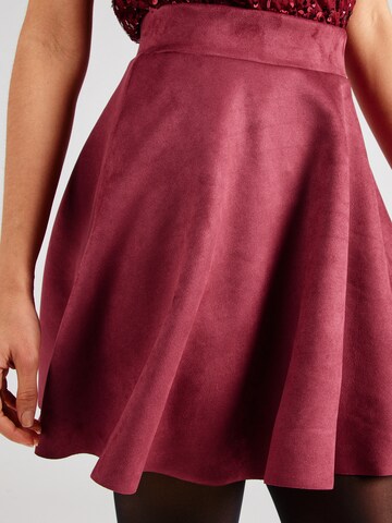 ABOUT YOU Skirt in Red