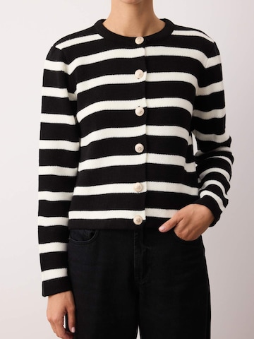 Trendyol Cardigan i sort