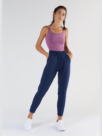 True North Tapered Pants 'Jogging Pants' in Blue