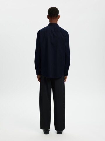 Coupe regular Chemise SELECTED en bleu