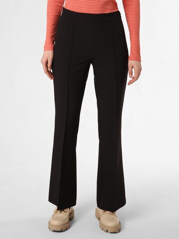 Rosner Regular Pleat-Front Pants 'Audrey' in Black: front