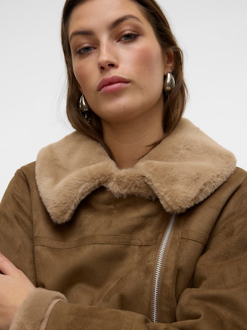 VERO MODA Зимняя куртка 'VMPEGGY' в Коричневый