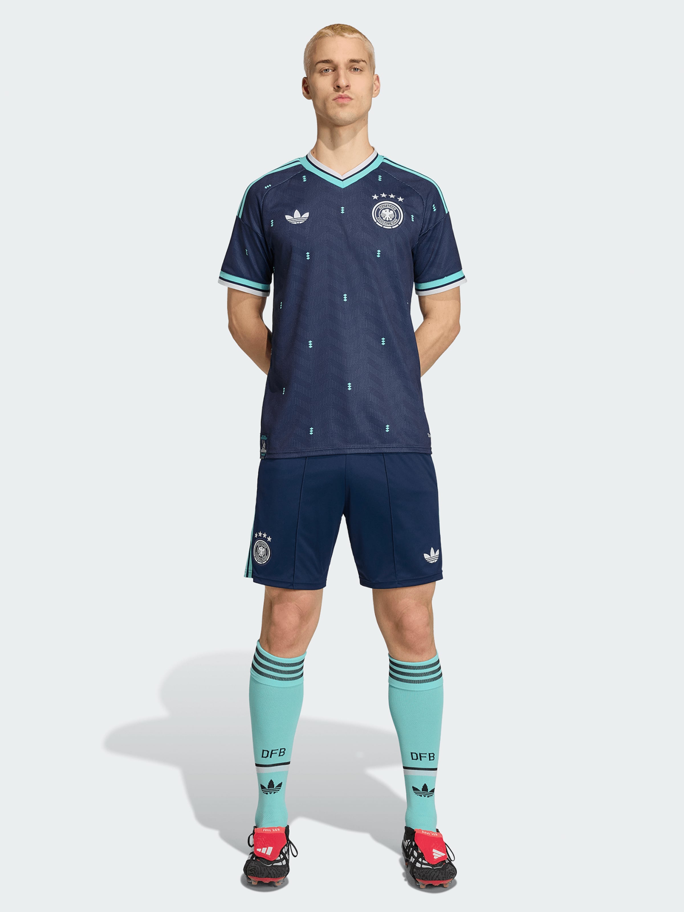 ADIDAS ORIGINALS Regular Short DFB Away in Blau