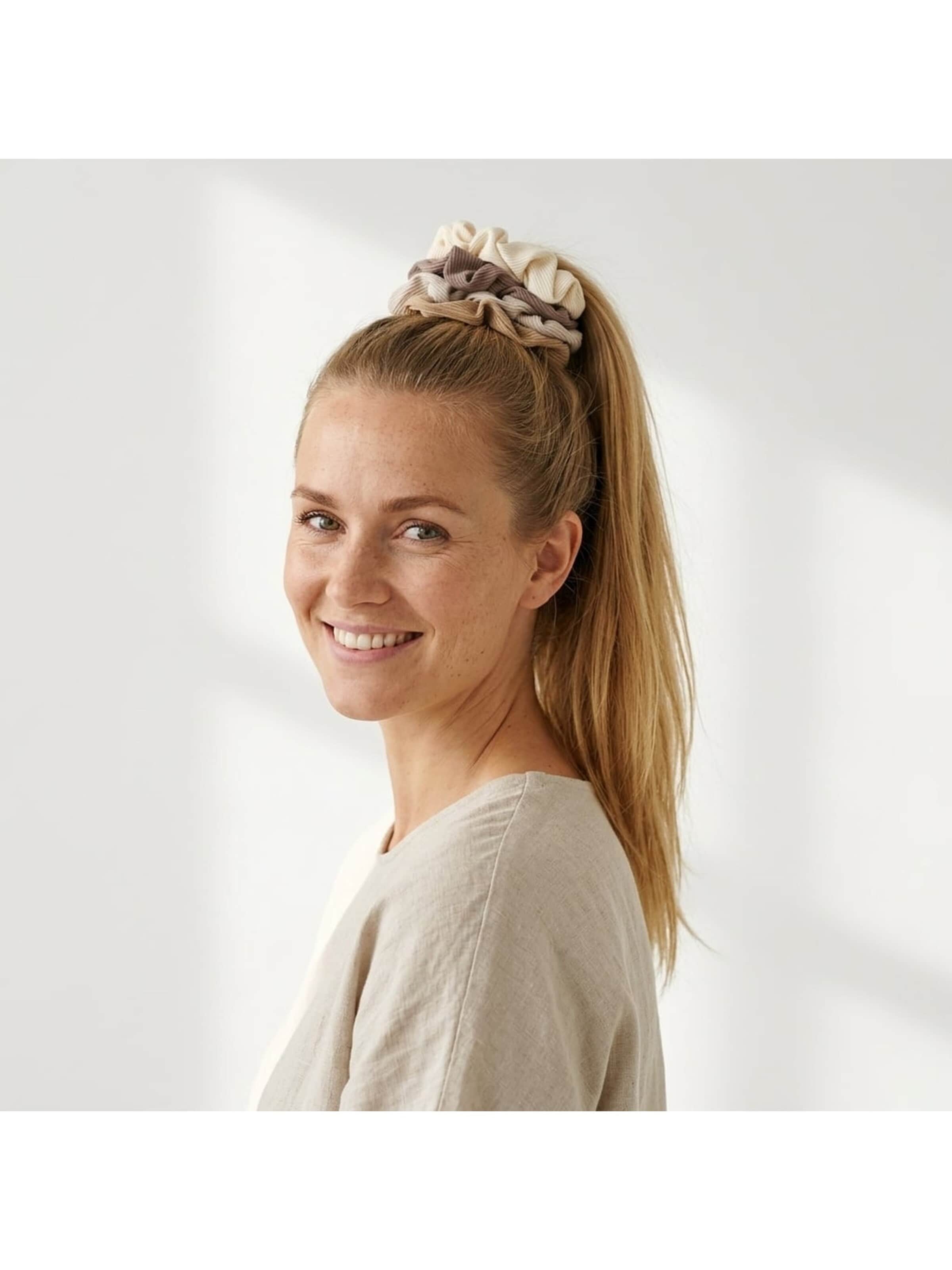 soho Hair accesoires Κοσμήματα για τα μαλλιά 'SOHO Ivory Scrunchies - set of 4' σε μπεζ