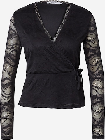 ABOUT YOU Shirt 'Loretta' in Black: front