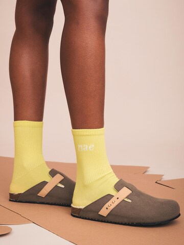 nae Vegan Shoes Kapcie 'Levu' w kolorze zielony